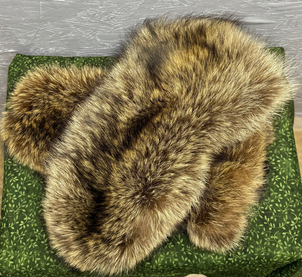 Raccoon Gauntlet Mittens