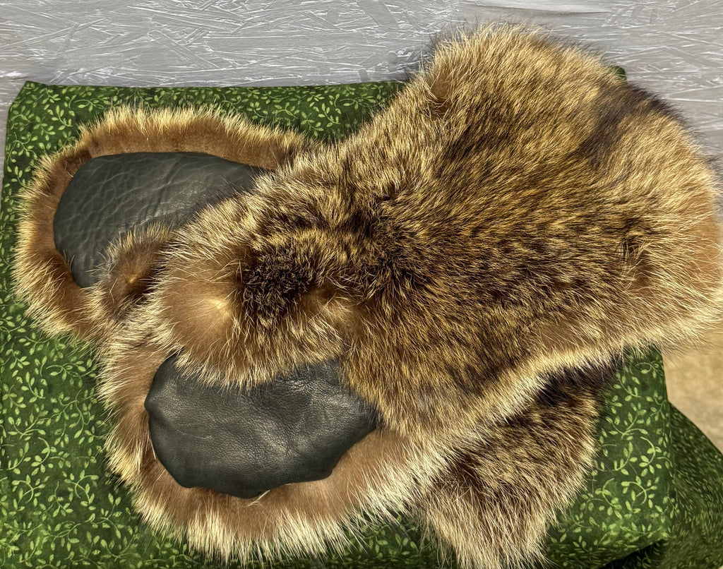 Raccoon Gauntlet Mittens