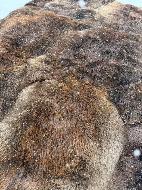 Beaver Throw - Large