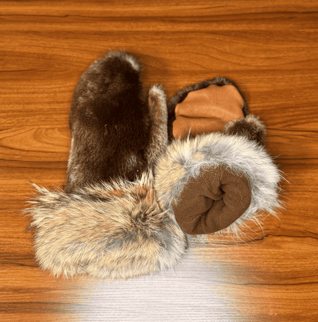 Otter and Coyote Mittens - M