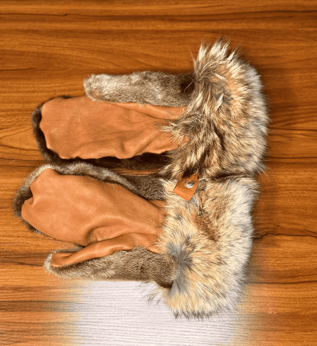 Otter and Coyote Mittens - M