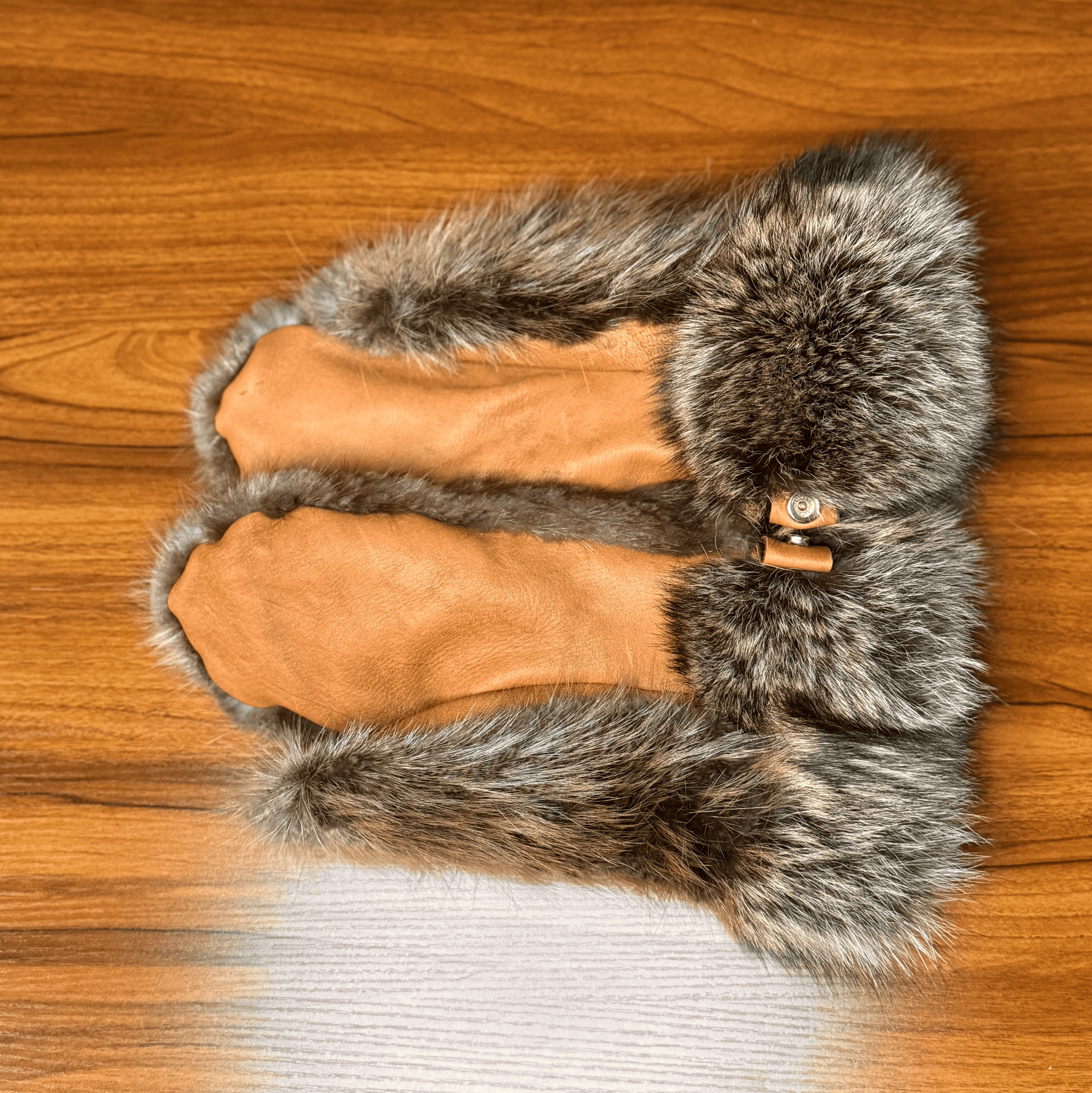 Beaver and Raccoon Mittens - M